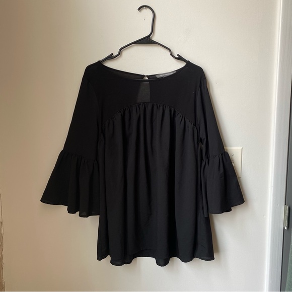 French Connection Tops - French Connection Black Flared Sleeve Blouse